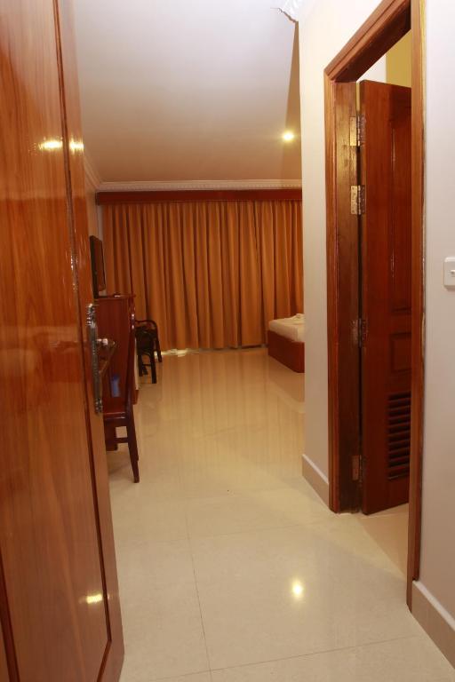 White Beach Hotel 西哈努克 外观 照片