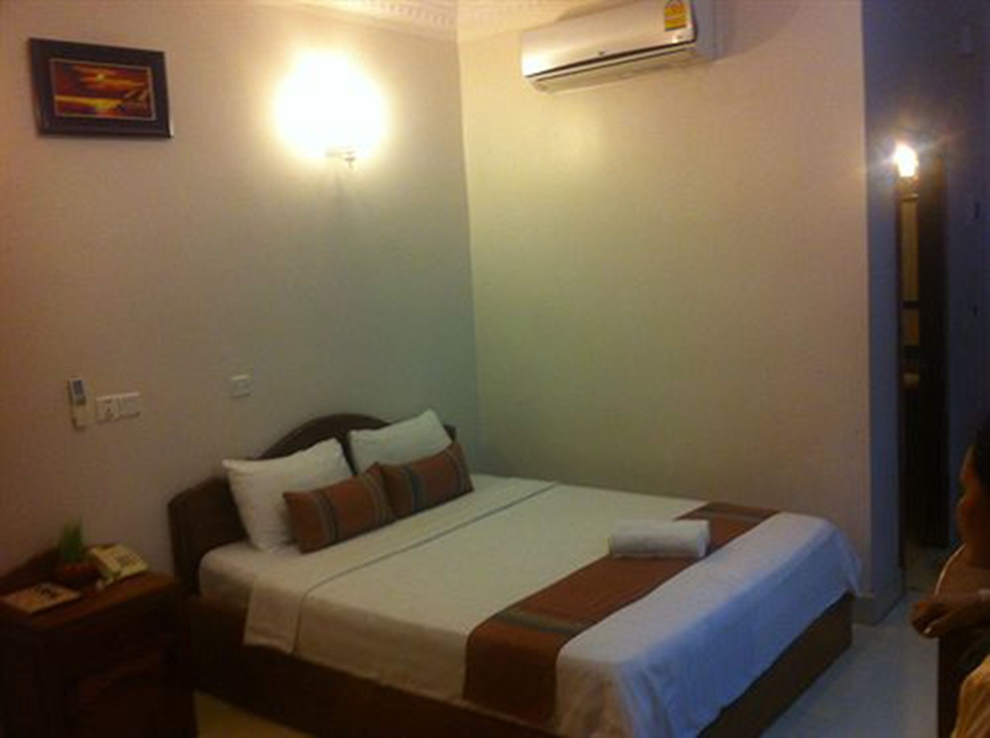 White Beach Hotel 西哈努克 外观 照片