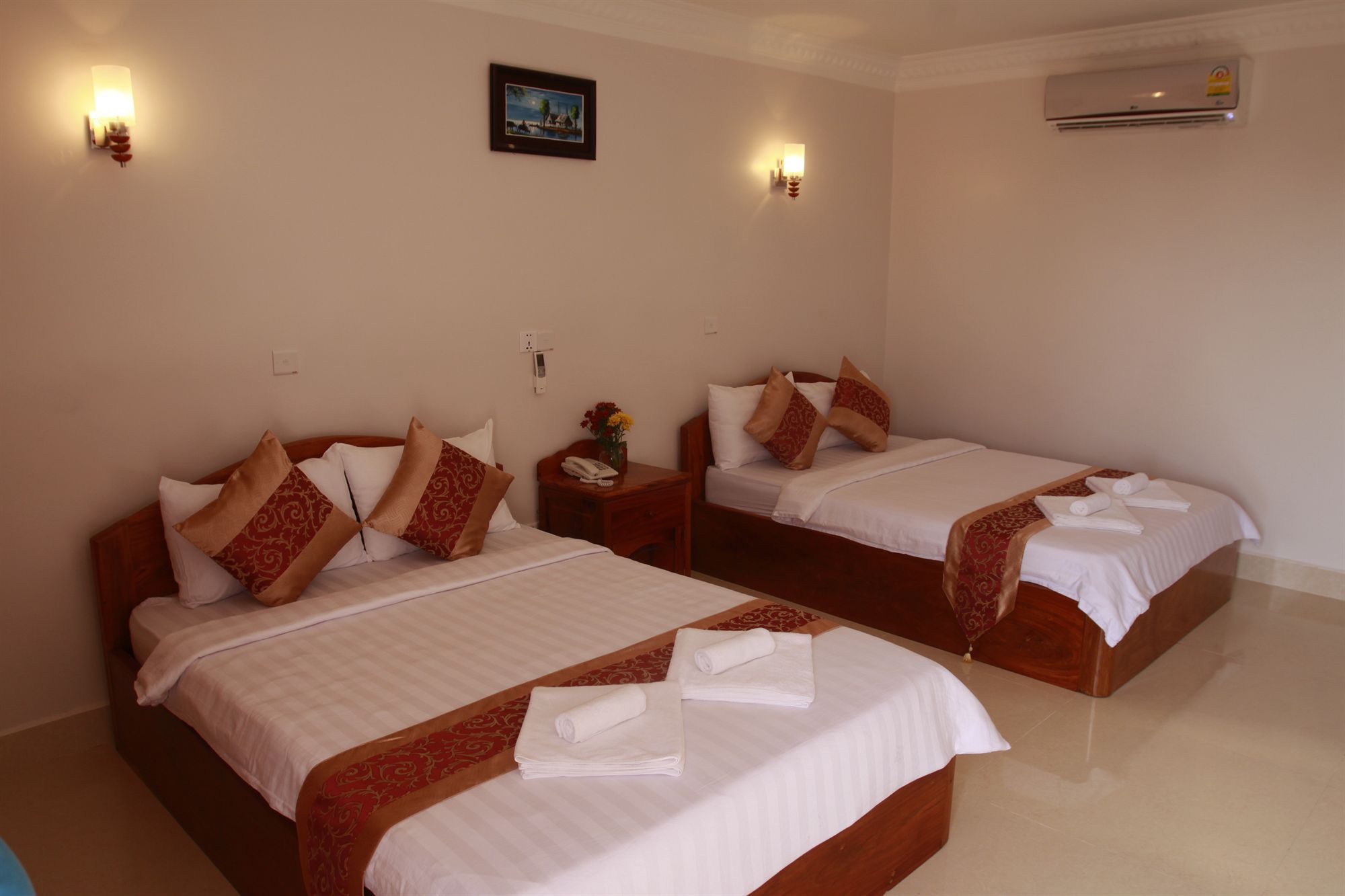 White Beach Hotel 西哈努克 外观 照片